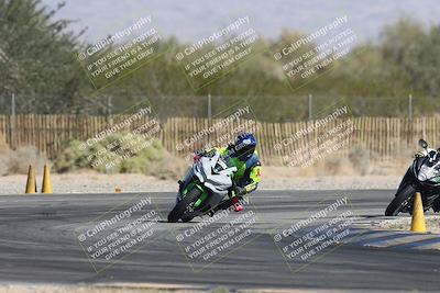 media/Oct-30-2025-Racers Edge (Thu) [[dabbdaf680]]/3-B Group/Session 2 Turn 2/